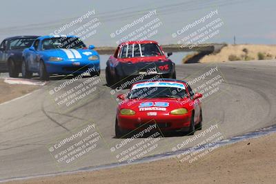 media/Jun-05-2022-CalClub SCCA (Sun) [[19e9bfb4bf]]/Group 1/Race/